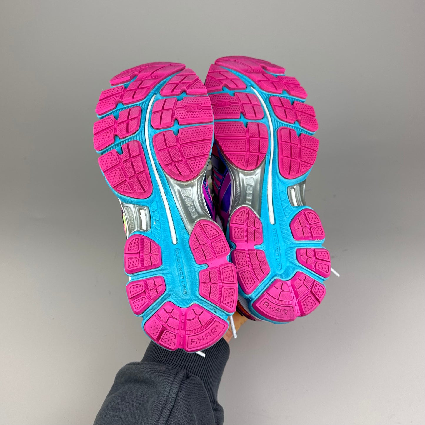 us9W | eu40.5 | cm25.5
