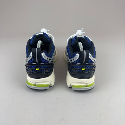 A FEW SIZES AVAILABLE