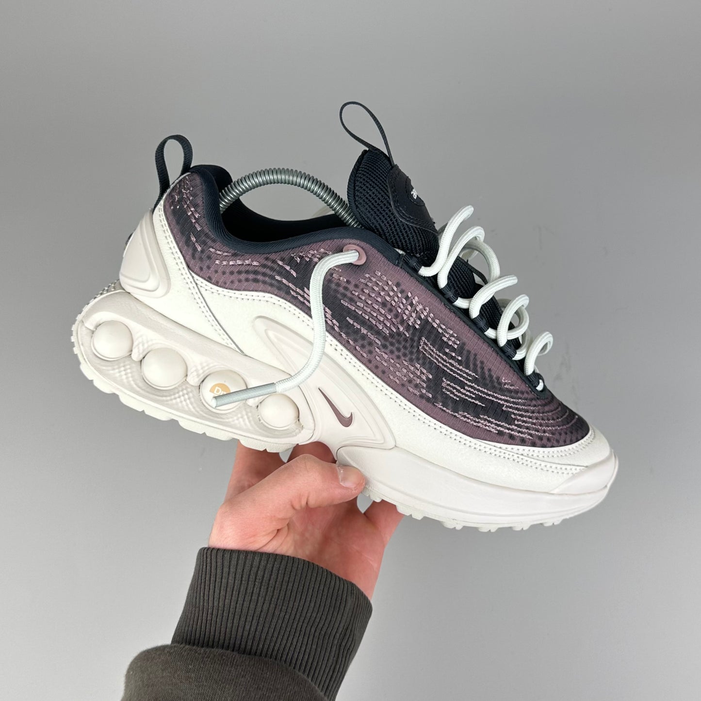 A FEW SIZE AVAILABLE