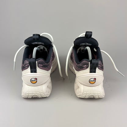 A FEW SIZE AVAILABLE